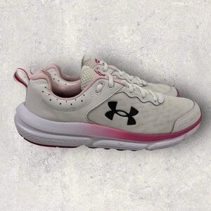 Women’s Under Armour Charged Assert 10 size 8